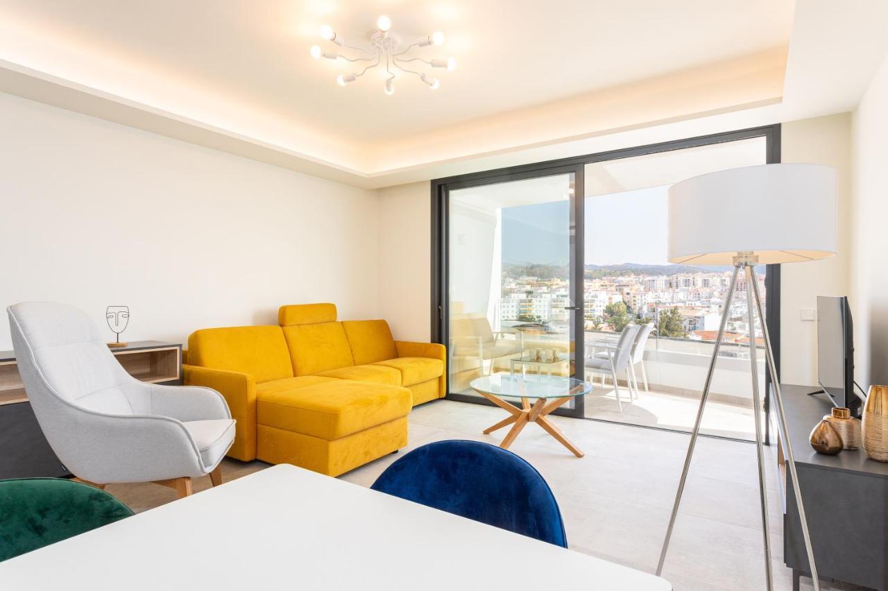 Green Infinity Luxury Apartment By Ghr Rentals 에스테포나 외부 사진